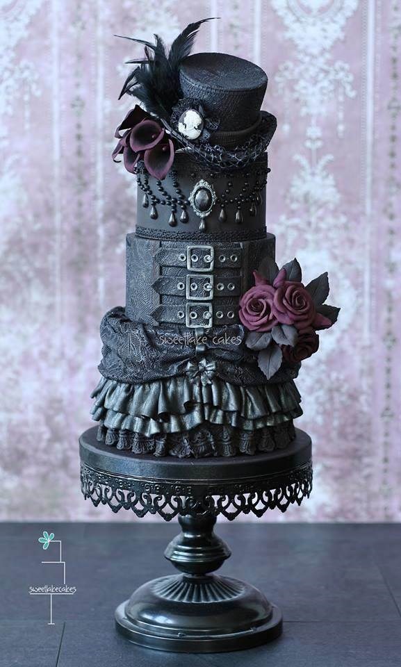 Gothic wedding cake by Sweetlake Cakes